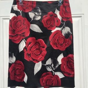 Skirt White House Black Market size 4.